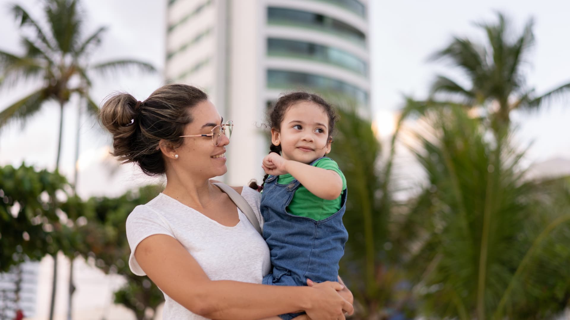New online tool lets Puerto Rico residents sign up for child tax credit payments worth up to $3,600 per child